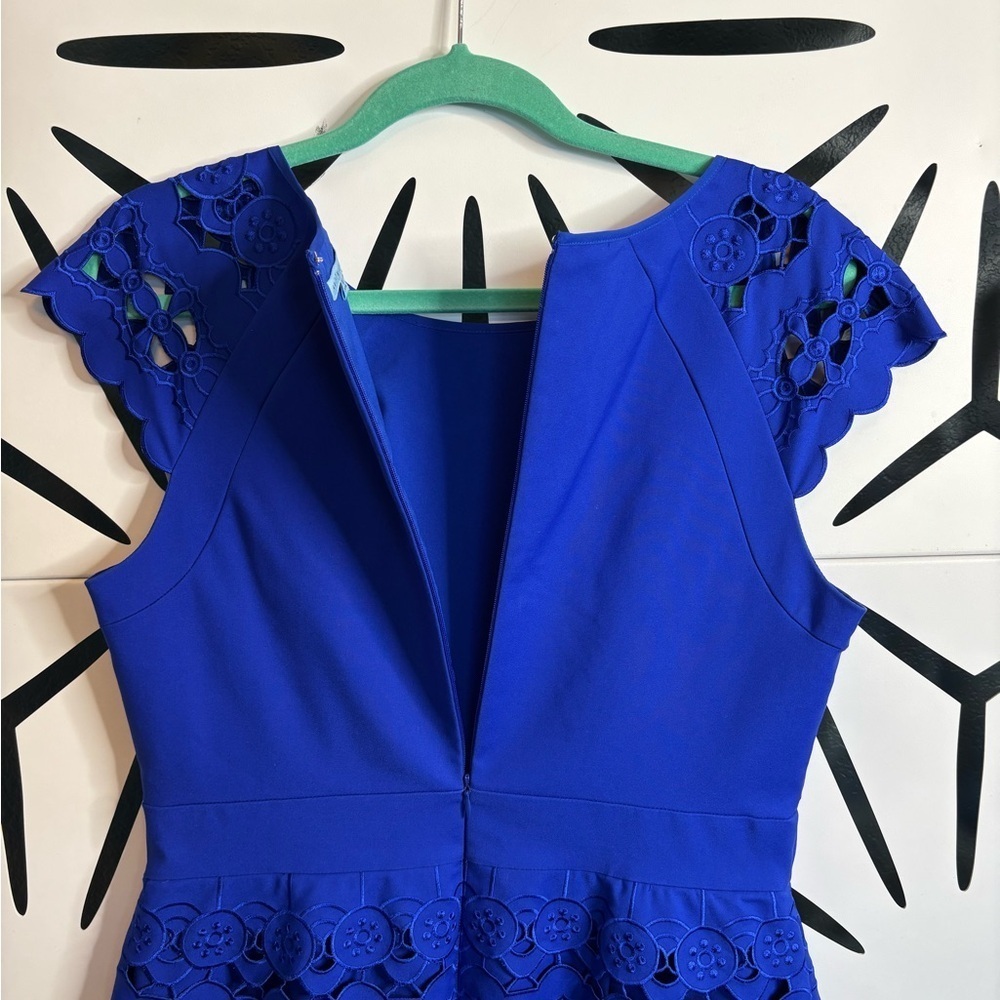 Antonio Melani Cobalt Blue Cocktail Dress w/ Laser Cutouts & Cap Sleeves – Sz 10 - Picture 9 of 14